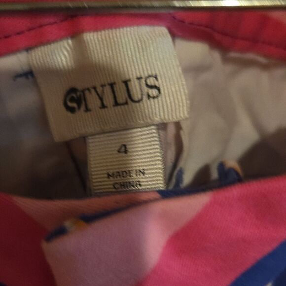 STYLUS Blue and Pink Bermuda Shorts Casual Style - Picture 3 of 5